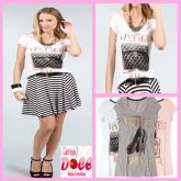 T-Shirt Flamê com Aplique de Tacha